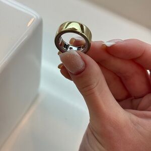 Oura ring size 5 gold